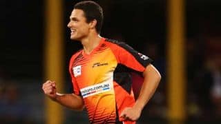 Kolkata Knight Riders vs Perth Scorchers CLT20 2014 10th Match at Hyderabad: Match is in balance with five overs to go